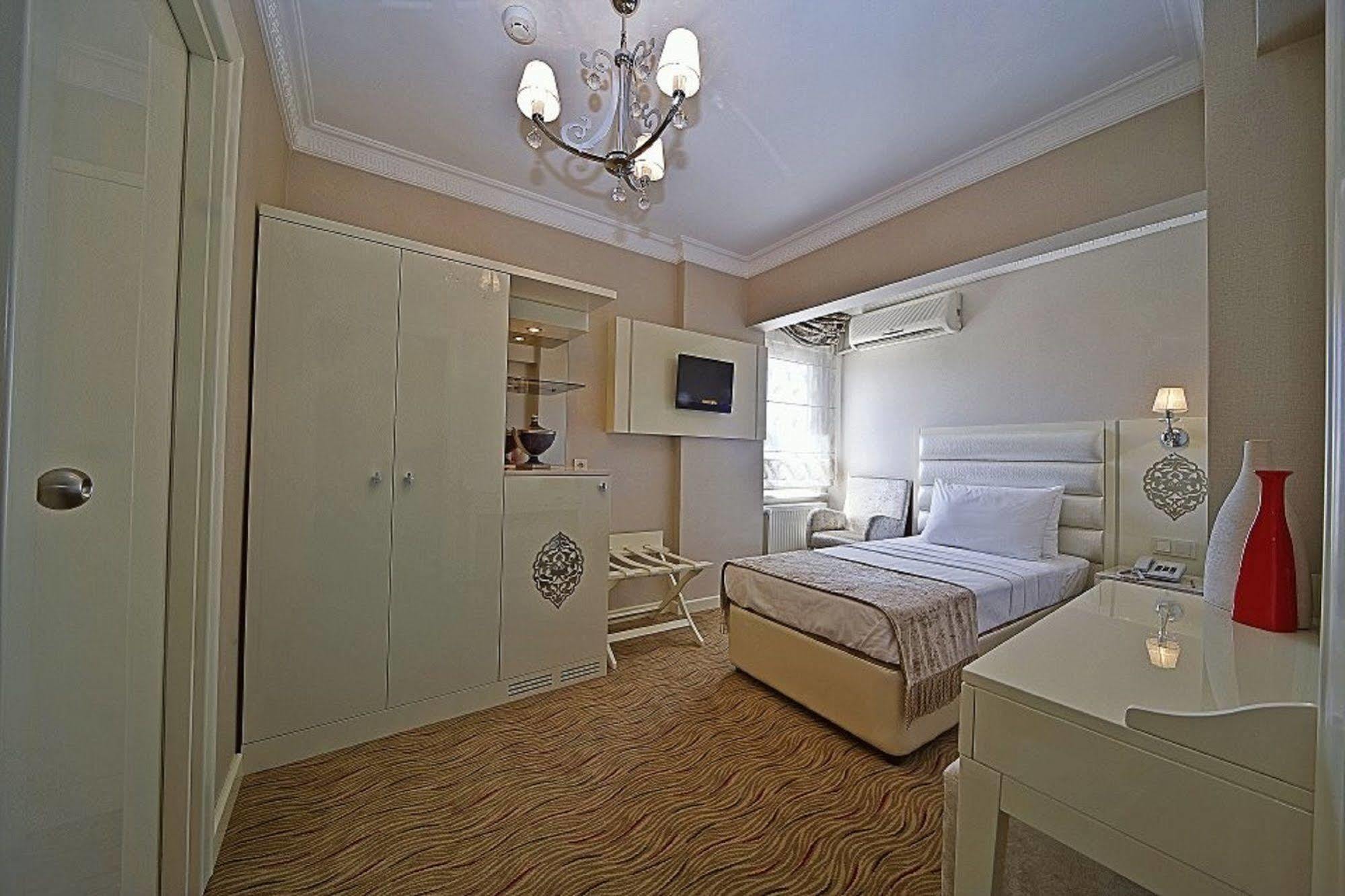 Q Hotel Laleli Стамбул Экстерьер фото