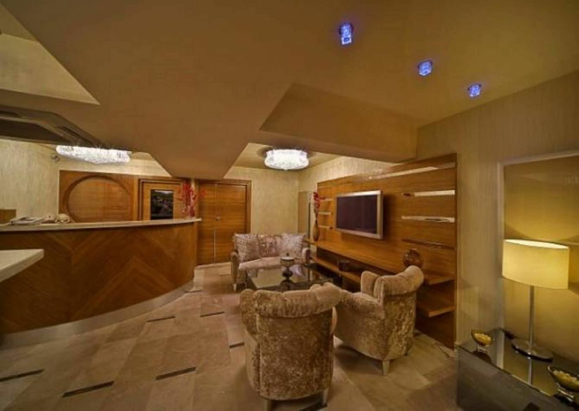 Q Hotel Laleli Стамбул Экстерьер фото